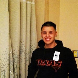 Meet your Posher, Brandon